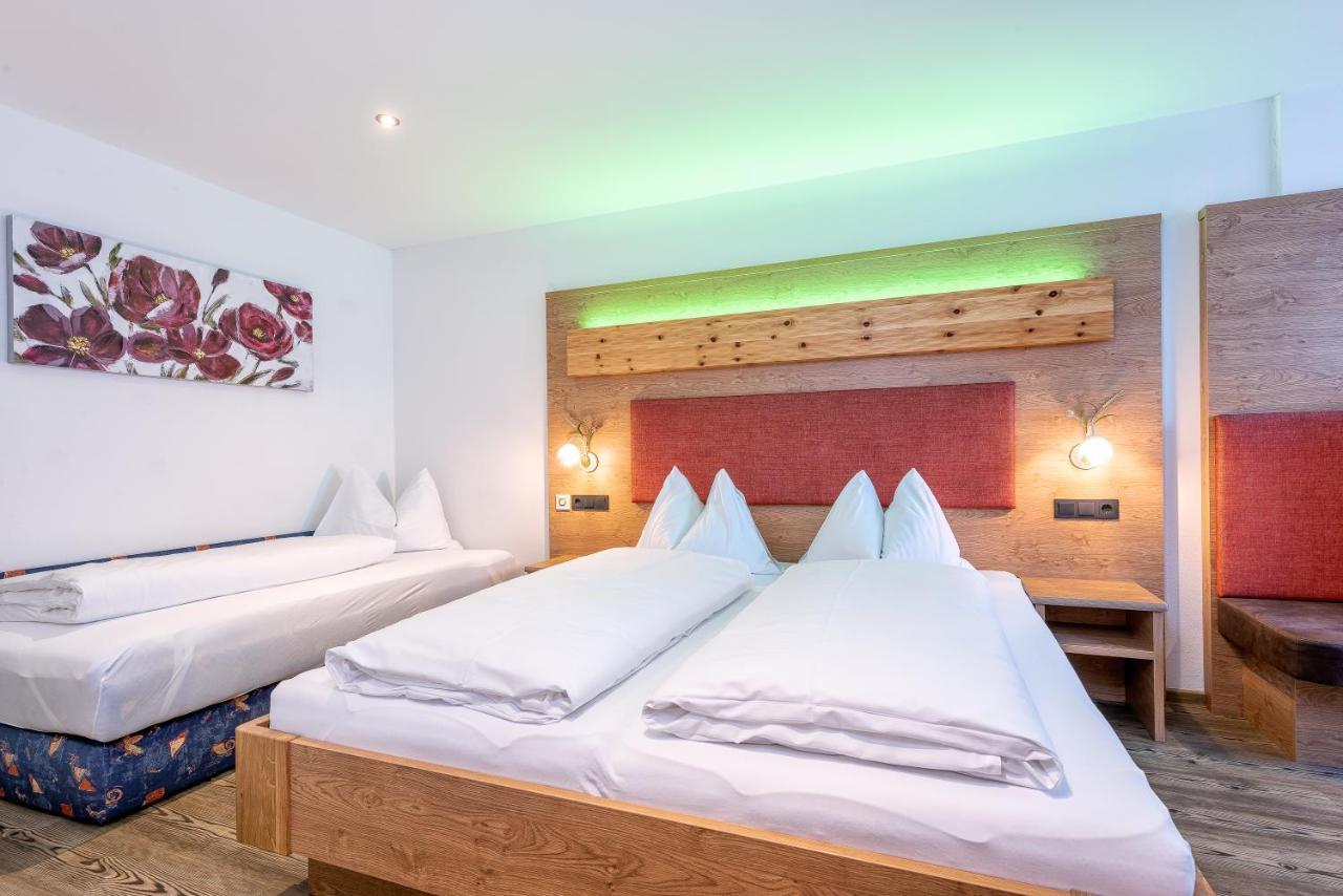 Hotel Garni Siegmundshof - Inclusive Joker Card Im Sommer Saalbach-Hinterglemm Exterior photo